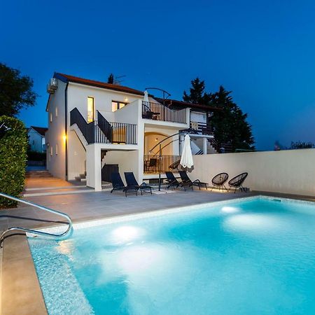 מלון מאלינסקה Mari House מראה חיצוני תמונה